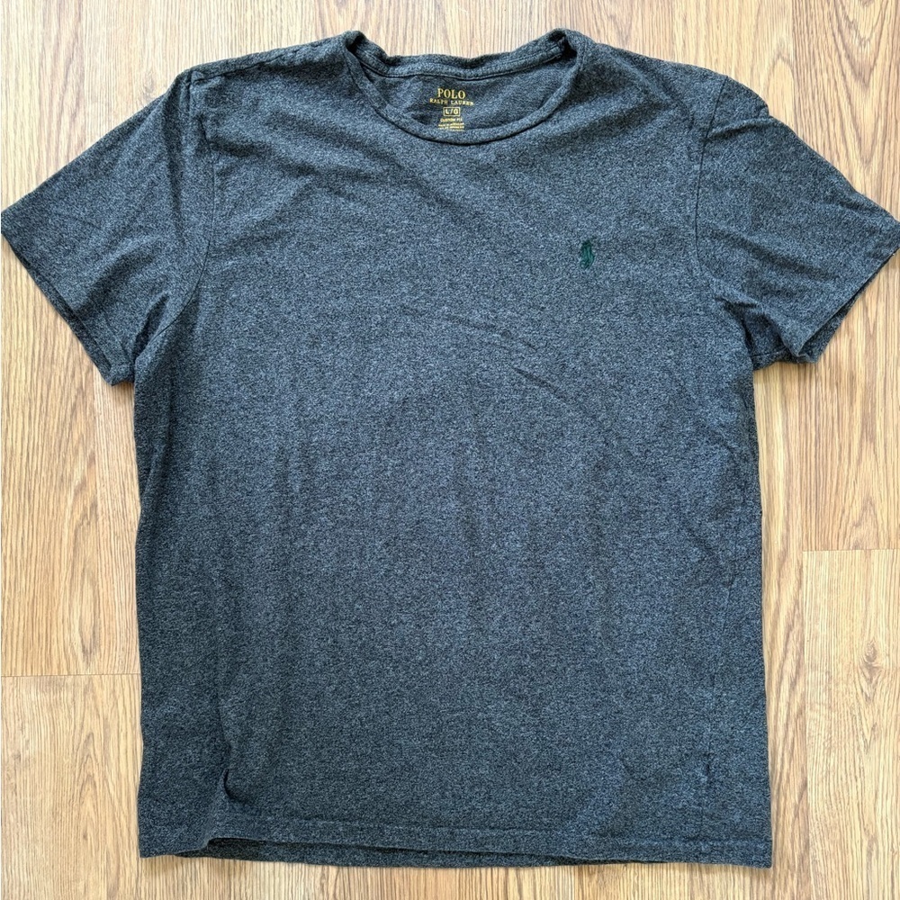 Stylish Men’s Gray Polo T-shirt. Comfort Casual Wear For Everyday Style